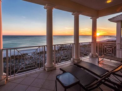 Stunning Vacation Rental Sleeps 14 Gulf View